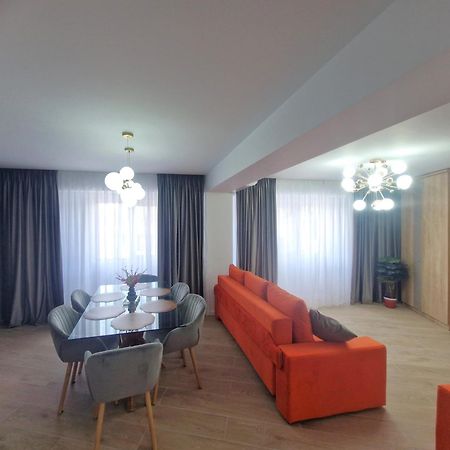 Ultracentral Luxury Apartament Curtea de Argeş Dış mekan fotoğraf