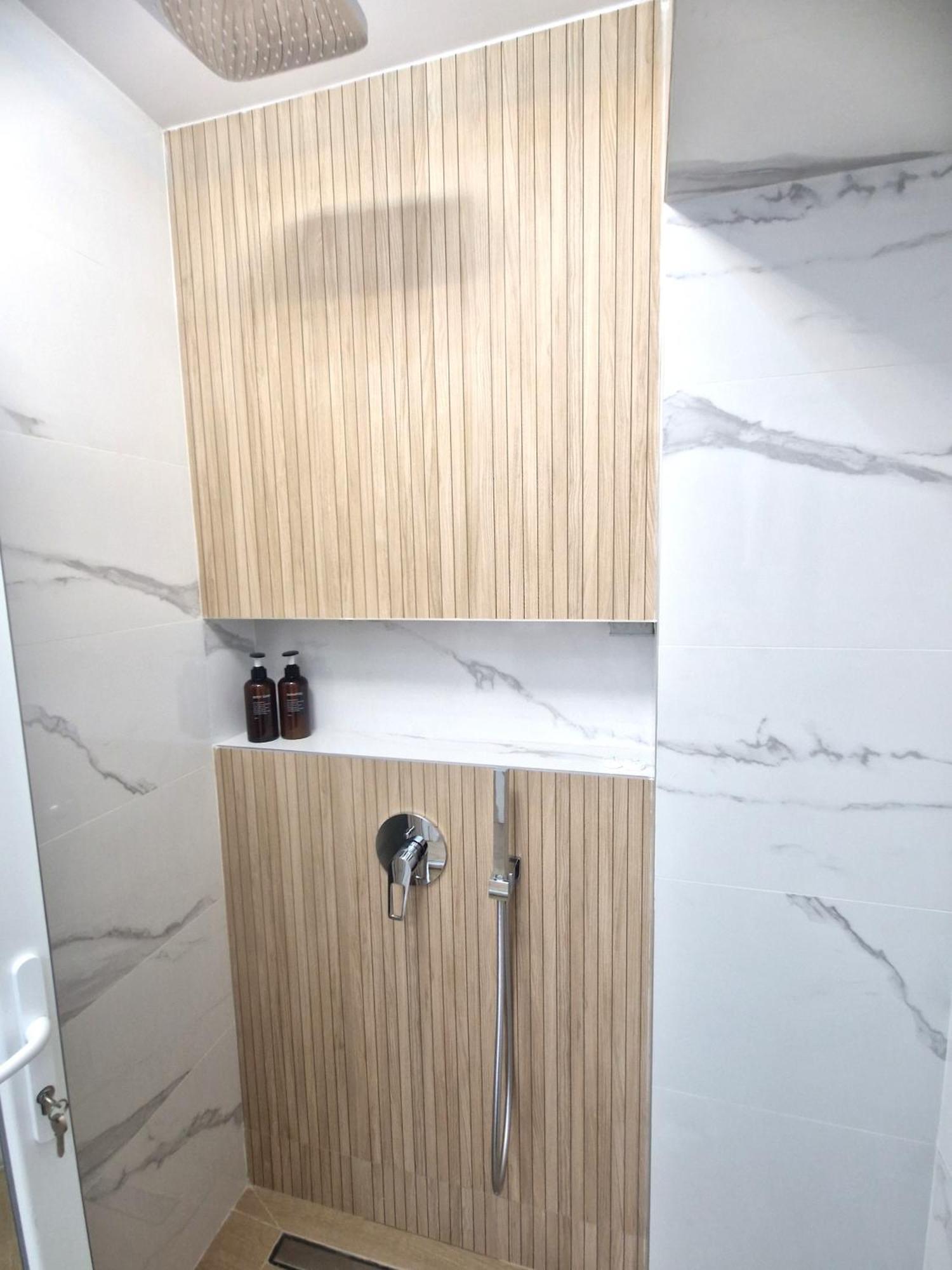 Ultracentral Luxury Apartament Curtea de Argeş Dış mekan fotoğraf